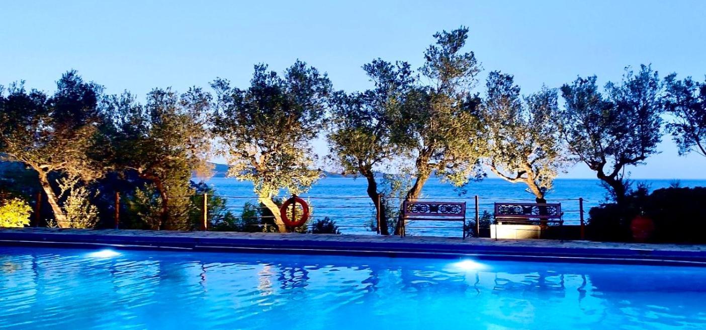 Douka Sea Front Residencies Apartman Monemvasziá Kültér fotó